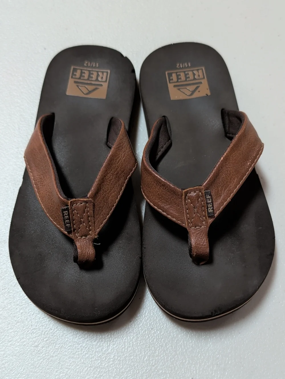Reef, Brown Leather Flip Flops. Size 11 / 12